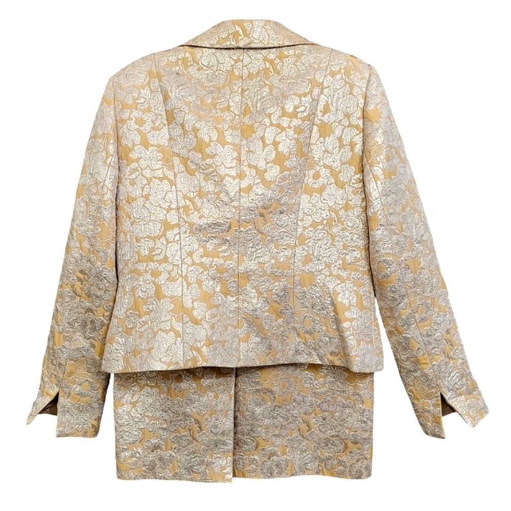 Vintage Kasper Gold/Creme Metalic Floral Jacquard Rhinestone Buttons Suit Set - Picture 9 of 17
